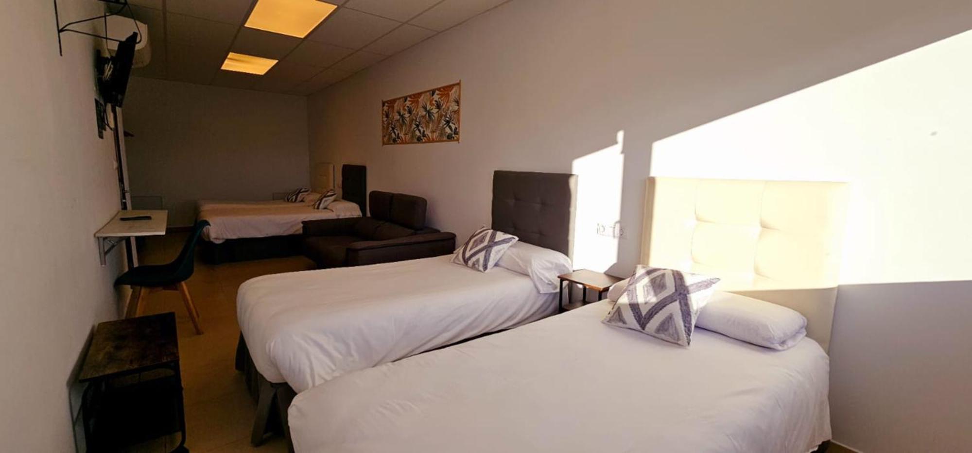 Hotel Artxanda Bilbao, Parking Gratuito En El Exterior Junto Al Hotel (Adults Only) Dış mekan fotoğraf